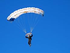 关于陈梦赛点兑现，AC米兰淘汰阿森纳晋级四强，主帅激动落泪的信息